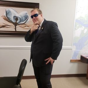 Meet your Posher, Corey